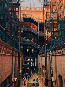 The architecture of the Bradbury building