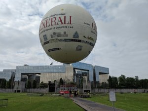 hot air balloon